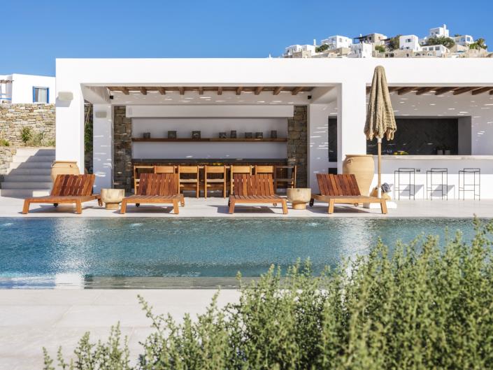 Image No.2-4 Bed Villa for sale