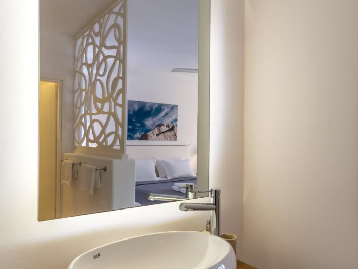 Image No.19-8 Bed Villa for sale