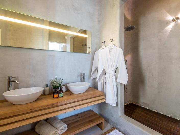 Image No.22-8 Bed Villa for sale