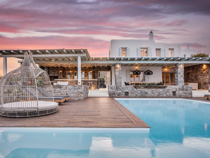 Image No.56-5 Bed Villa for sale