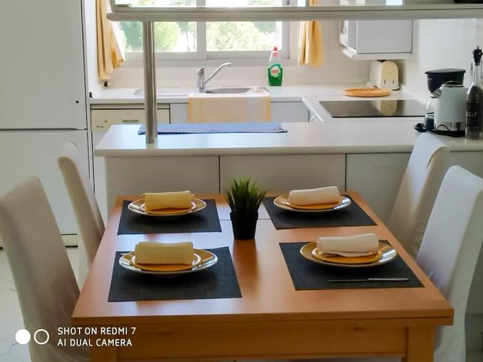 Image No.8-2 Bed Apartment for sale