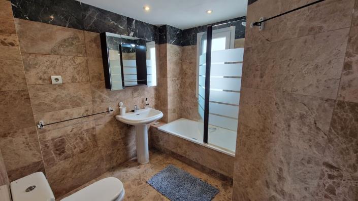 Image No.9-Appartement de 3 chambres à vendre à Estepona