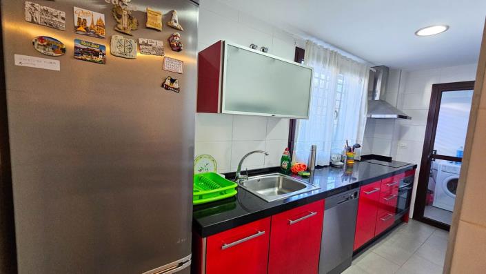 Image No.16-2 Bed Apartment for sale