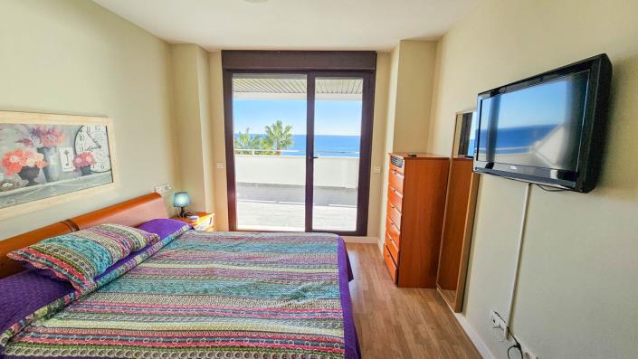 Image No.20-2 Bed Apartment for sale