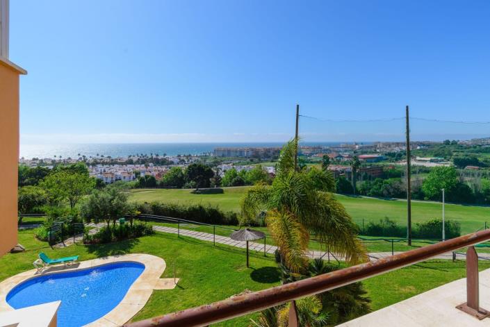 Image No.1-Appartement de 2 chambres à vendre à Estepona