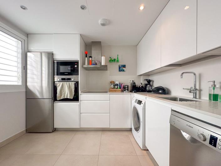 Image No.5-2 Bed Duplex for sale