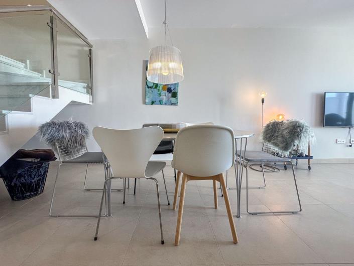 Image No.10-2 Bed Duplex for sale