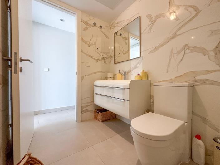 Image No.21-2 Bed Duplex for sale