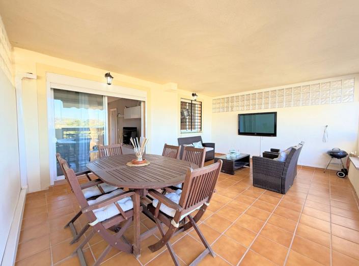 Image No.10-2 Bed Apartment for sale