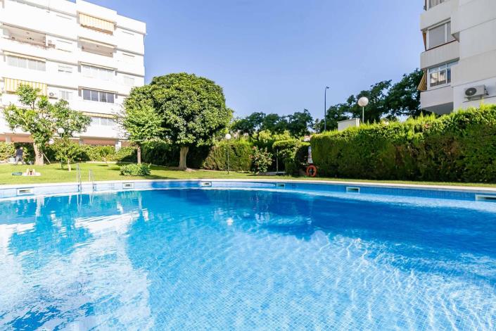 Image No.1-2 Bed Apartment for sale