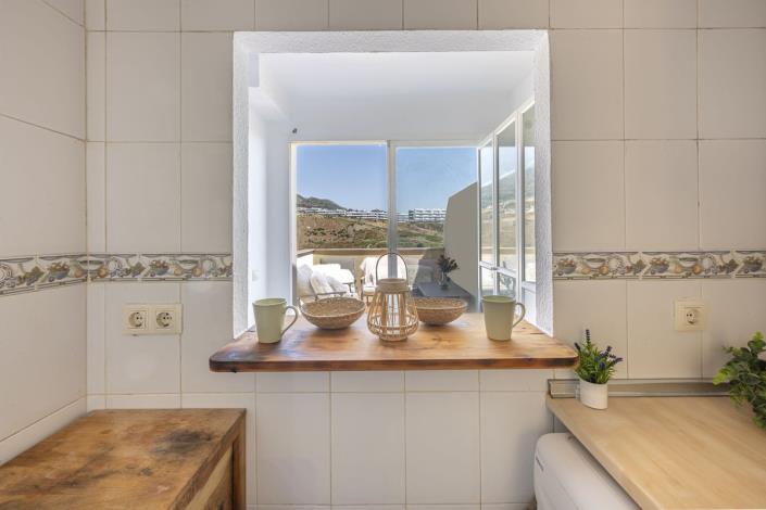 Image No.16-2 Bed Apartment for sale