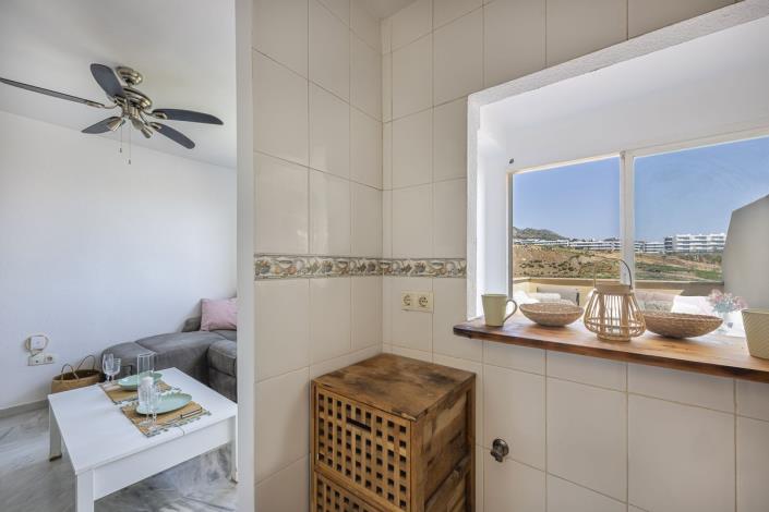 Image No.17-2 Bed Apartment for sale