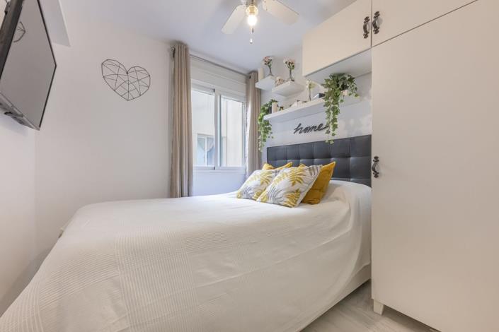 Image No.18-2 Bed Apartment for sale