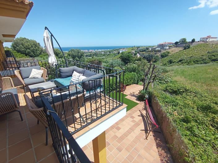 Image No.1-Maison / Villa de 3 chambres à vendre à Estepona