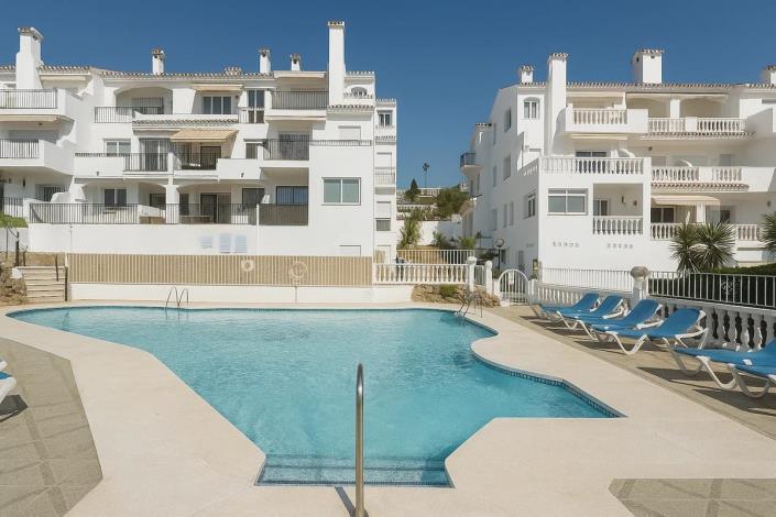 Image No.1-Appartement de 2 chambres à vendre à Estepona