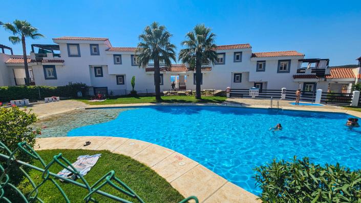Image No.1-3 Bed Apartment for sale