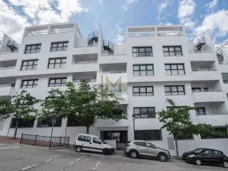 Image No.19-Appartement de 2 chambres à vendre à Estepona