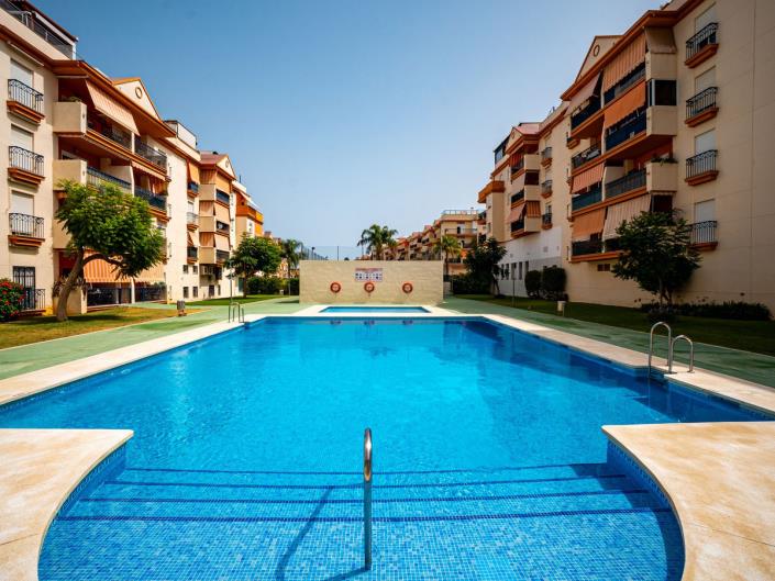Image No.1-3 Bed Apartment for sale