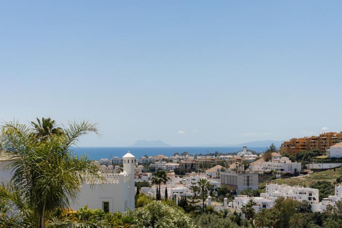 Image No.2-Appartement de 2 chambres à vendre à Estepona