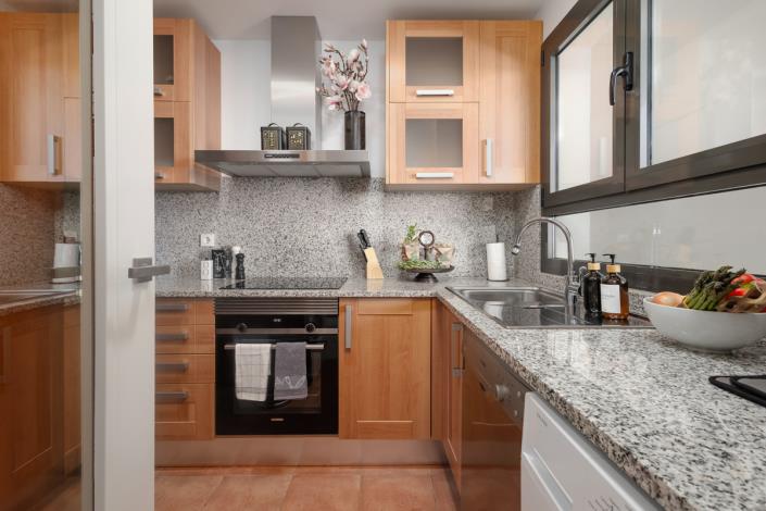 Image No.5-Appartement de 2 chambres à vendre à Estepona