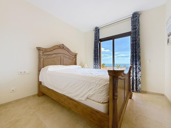 Image No.16-2 Bed Apartment for sale