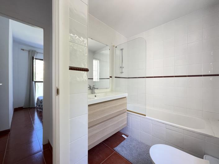 Image No.18-Maison de ville de 3 chambres à vendre à Estepona