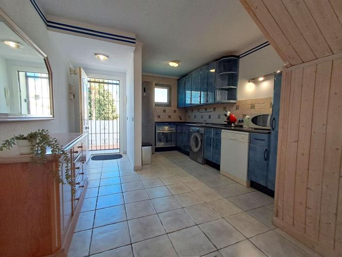 Image No.5-2 Bed Apartment for sale