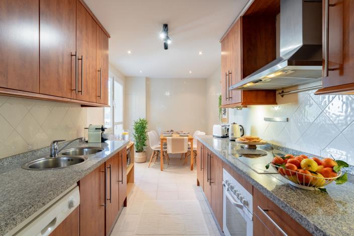 Image No.8-2 Bed Apartment for sale