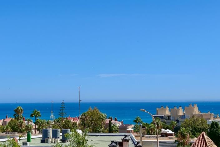 Image No.1-2 Bed Duplex for sale