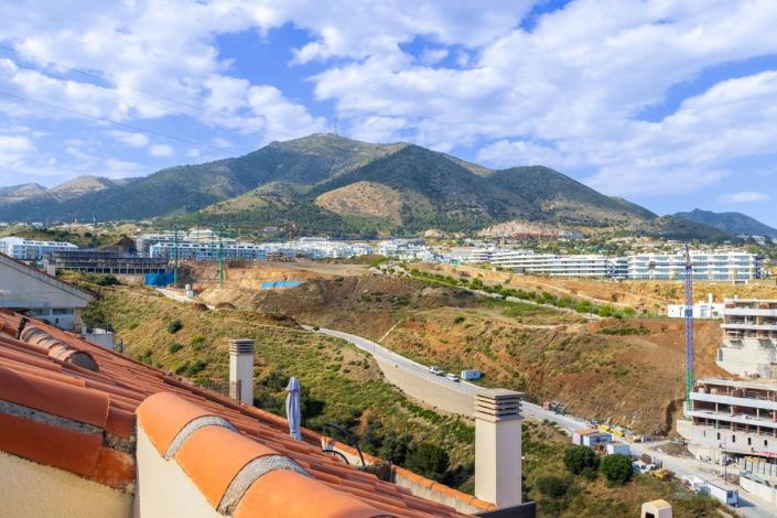 Image No.2-3 Bed Duplex for sale