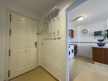 9-467d0cee5b725f3ef65f102a0c2e69c0