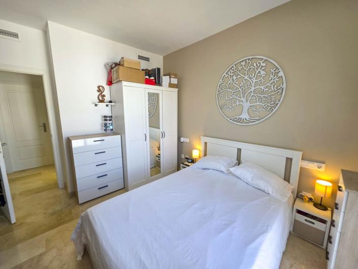 Image No.11-2 Bed Apartment for sale