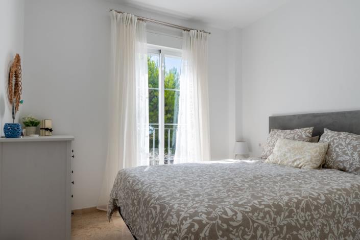 Image No.13-3 Bed Apartment for sale