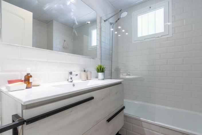 Image No.14-3 Bed Apartment for sale