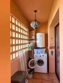 12-53013098fcab6c38b1379cd33298e050