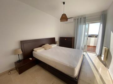 4e432a748189f2aabb635fe421ce5f9d