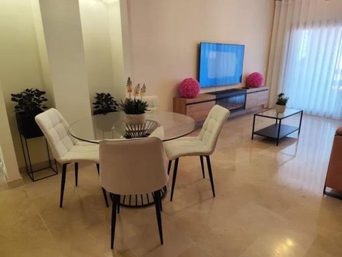 Image No.4-Appartement de 2 chambres à vendre à Estepona