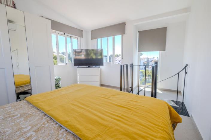 Image No.16-2 Bed Apartment for sale