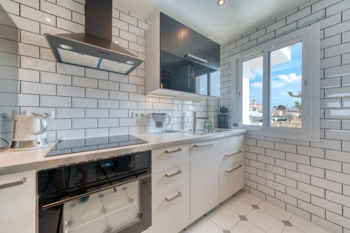 Image No.4-2 Bed Penthouse for sale