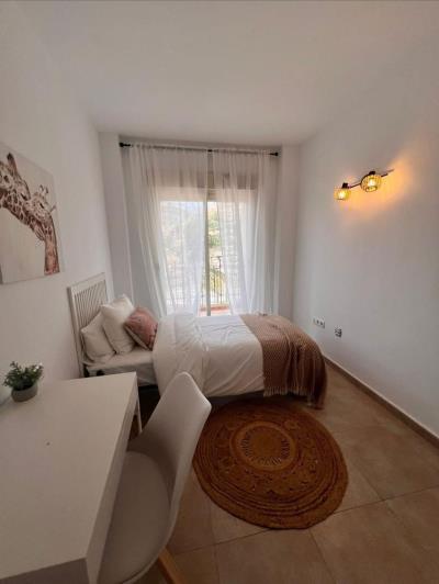 Image No.4-3 Bed Apartment for sale