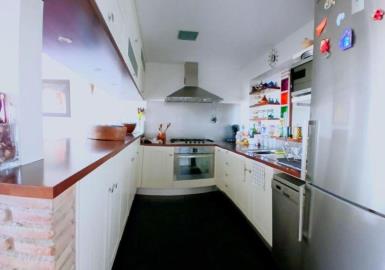 10-bb915d1cb19341576dcdc994b81ab9c5