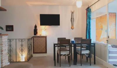 16-ec67b526875bf0124b6ce4328a754439