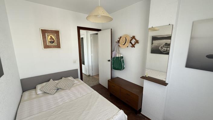 Image No.11-3 Bed Apartment for sale