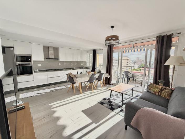 Image No.2-3 Bed Penthouse for sale