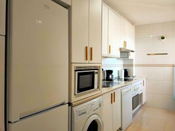 8-e64a9055bba3e77ac8aca3b893cdf826