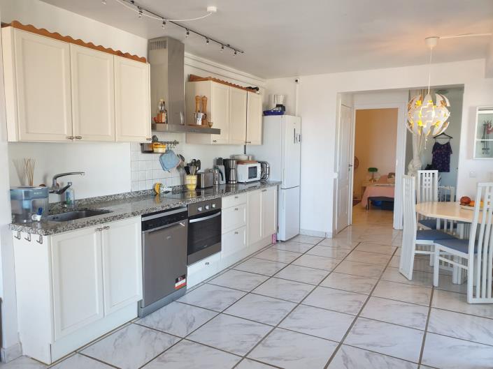 Image No.6-4 Bed Apartment for sale