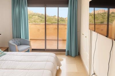 11-20939a0134ad724a8cb2a801094d15a4