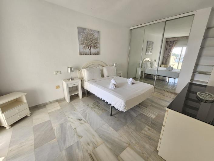 Image No.15-2 Bed Apartment for sale