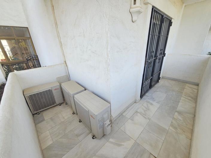 Image No.23-2 Bed Apartment for sale