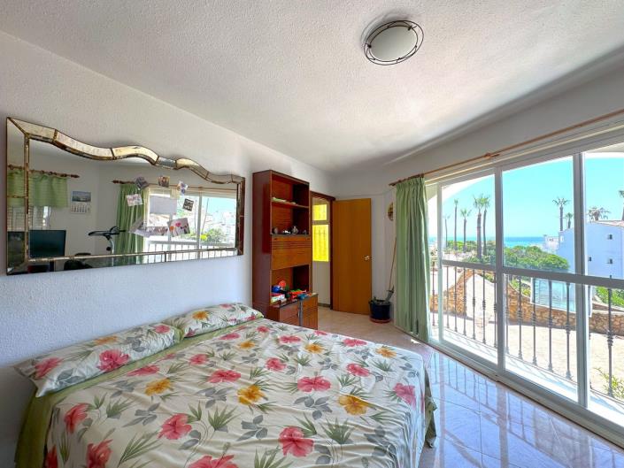 Image No.2-3 Bed Townhouse for sale